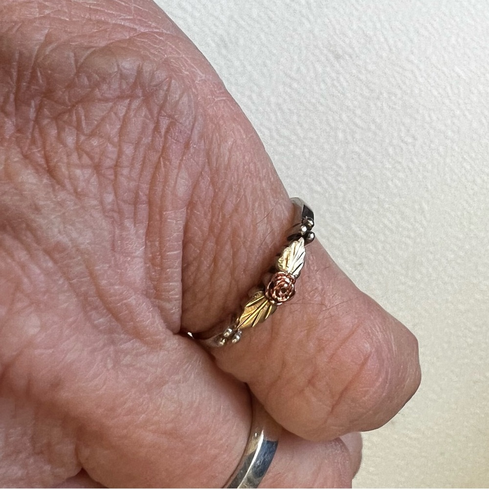 Black Hills Gold/Sterling Silver ring